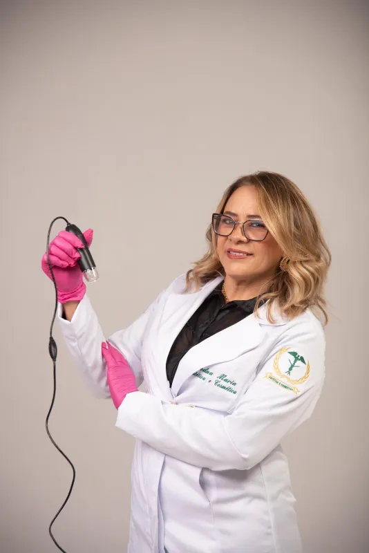 Imagem de Niedna Maria Tricologista e Terapeuta Capilar